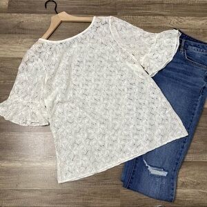 Jaclyn Smith Lace/Eyelet Blouse size Small